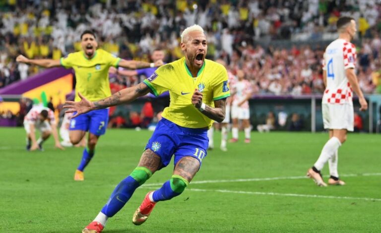 Neymar shënon super gol ne shtesë, barazon legjendën Pele (VIDEO)