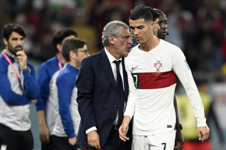 Trajneri i Portugalisë: Nuk më pëlqeu sjellja e Ronaldos, e pashë në TV rastin