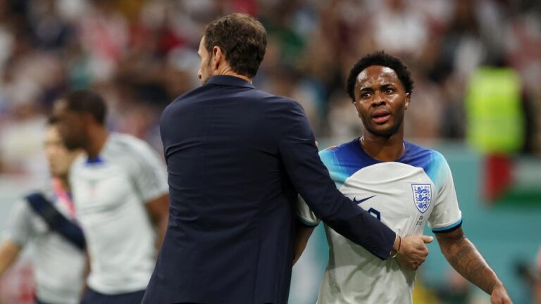 I terrorizuan familjen futbollistit anglez Sterling, ndaj udhëtoi dje me urgjencë për në Angli