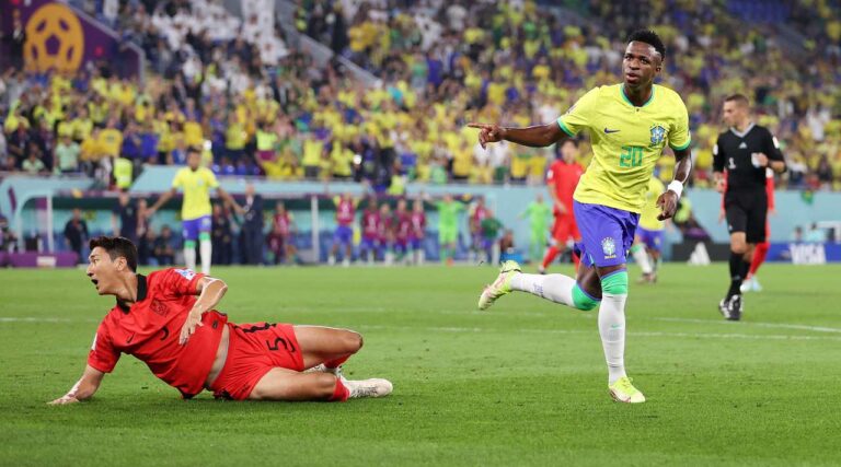 Brazili shkatërron me poker Korenë e Jugut, dhuron spektakël në 45 minutat e para (VIDEO)
