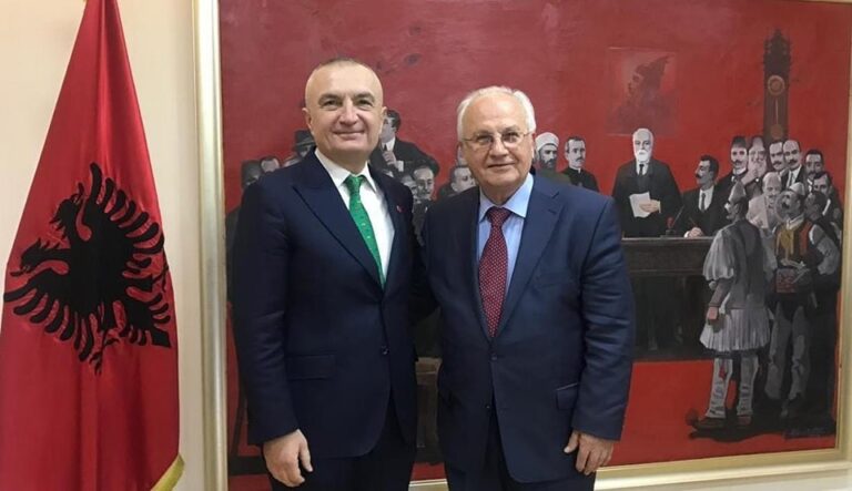 Shuhet mjeku prof.Isuf Kalo, Meta: Kontributet për dekada në fushën e shëndetësisë kanë shënuar gjurmë