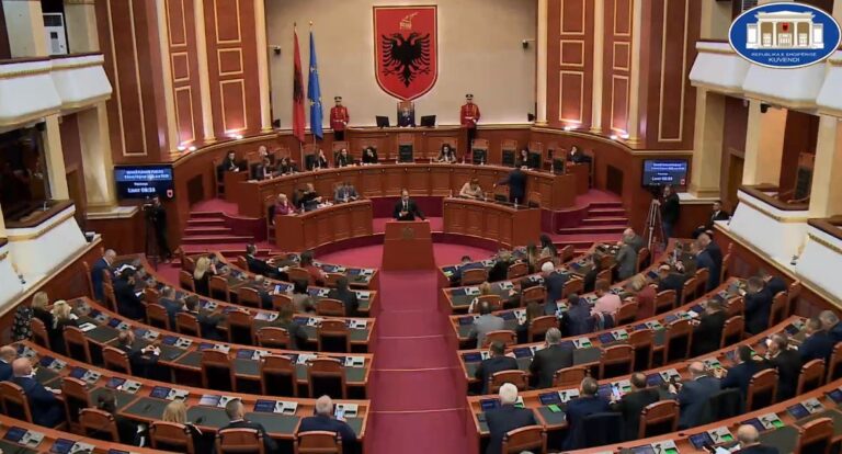 Kuvendi nis punimet për 2023, Lindita Nikolla: Ky sesion i ri kërkon dinamikë të larë, prioritet Integrimi