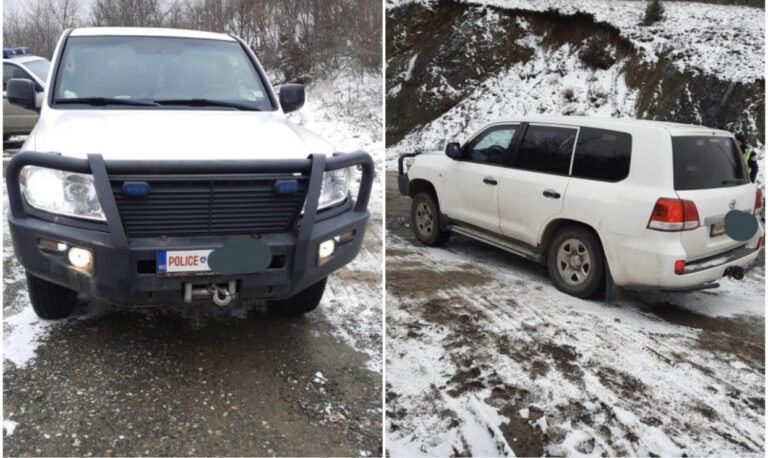 Sulmohet me armë zjarri makina e policisë në veri të Kosovës
