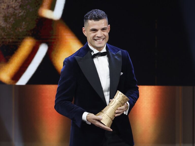 Granit Xhaka shpallet ”Lojtari i Vitit” në Zvicër: Ky çmim do të thotë shumë për mua