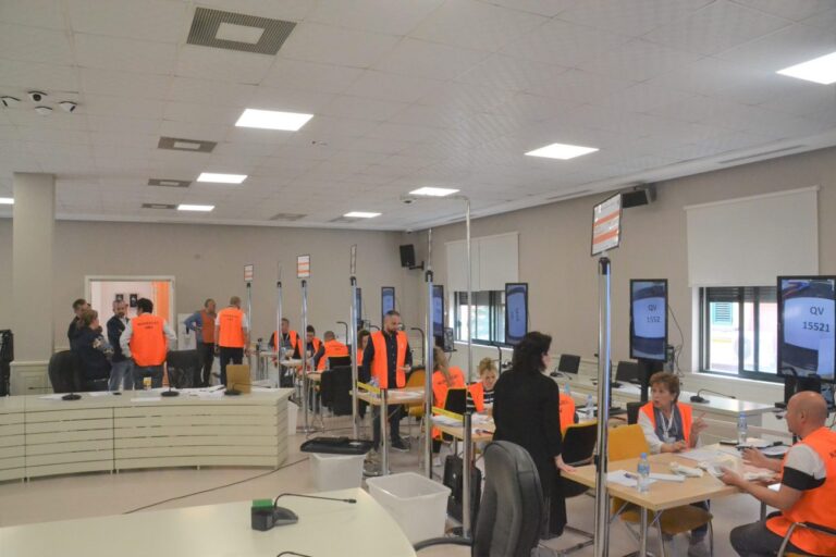 Surprizë e minutës së fundit, PS fiton këshillin bashkiak të Kavajës