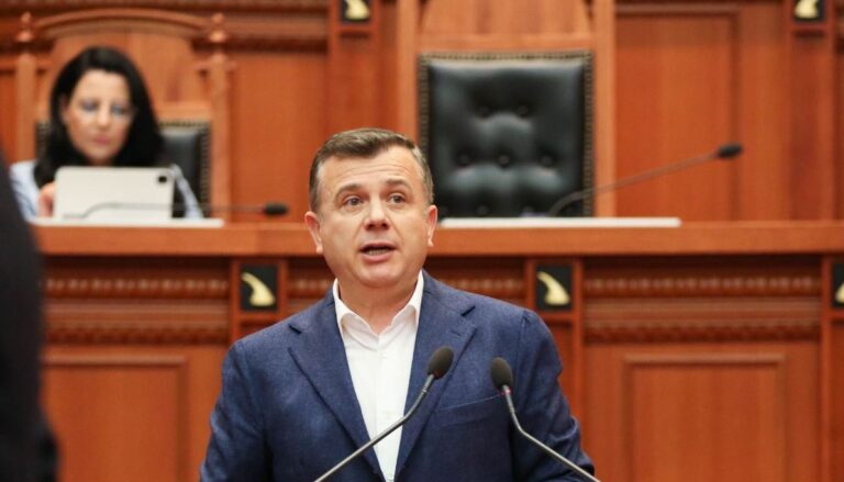 Detaje, Taulant Balla betohet nesër në Presidencë si ministër i Brendshëm