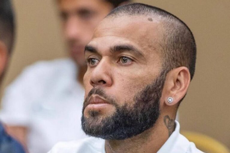 ”Dani Alves është dëshpëruar në burg”, shoku i qelisë: E shajnë homo dhe përdhunues