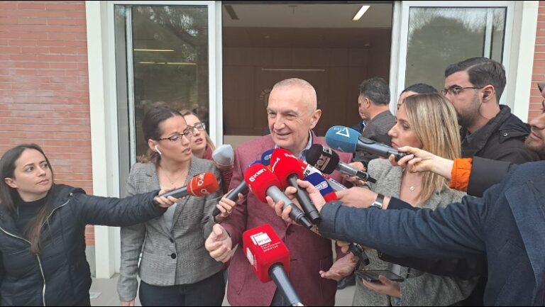 Takimi me Berishën, Meta: Këshillat bashkiakë të opozitës. Kandidatët e Primareve janë edhe të PL