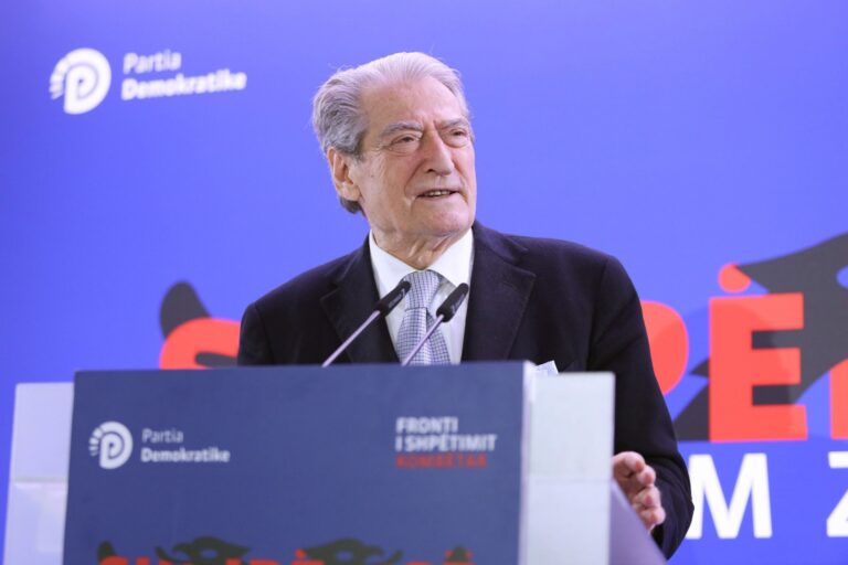 Berisha sulmon Alibeajn: Rama e mban peng me krimet e vëllait