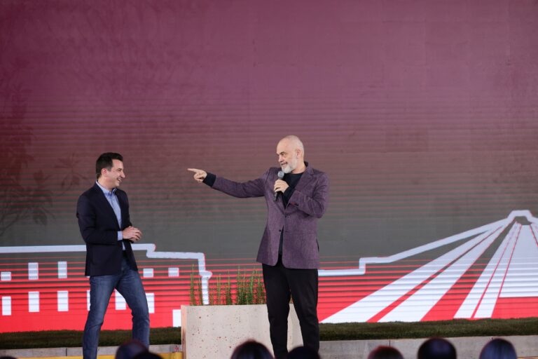 Rama dhe Veliaj nisin fushatën, kryeministri: Paç fatin e lali Erit!