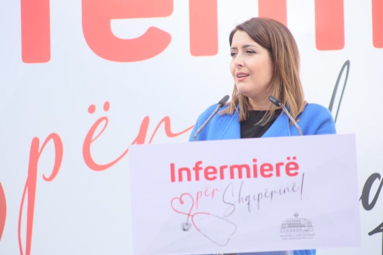 324 infermierë janë punësuar në 2 muaj, Manastirliu: Vijojmë rritjen e targetuar të pagave