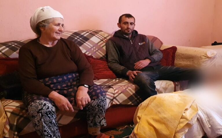 Kronikë/ Politika sherr dhe thirrje: Të lirohet nëna lehonë, Diana Bahçja