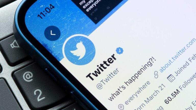 Rrjeti social Twitter bie për herë të dytë brenda javës