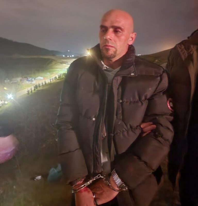 20 vite histori kriminale e Dan Hutrës. Mister si u lirua nga gjykata ky monstër krimi