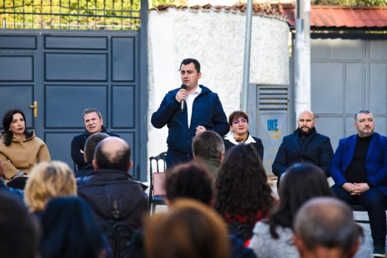 Kryebashkiaku Llatja në lagjen Partizani: Prioriteti ynë, rritja e ekonomisë dhe zhvillimi i turizmit