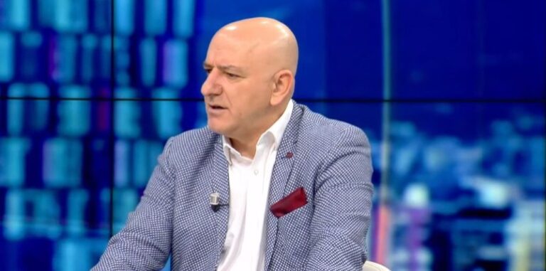 Bejko: Amerikanët e nxorën Berishën nga dera, Bardhi e futi nga dritarja