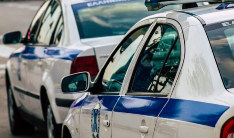 Ushtruan dhunë ndaj një shqiptari në burg, arrestohen 4 oficerë grek