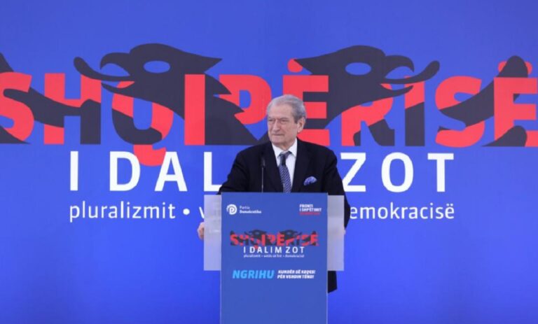 Berisha në Klos: 14 Maji është datë e madhe, duhet të hedhim këtë monizëm