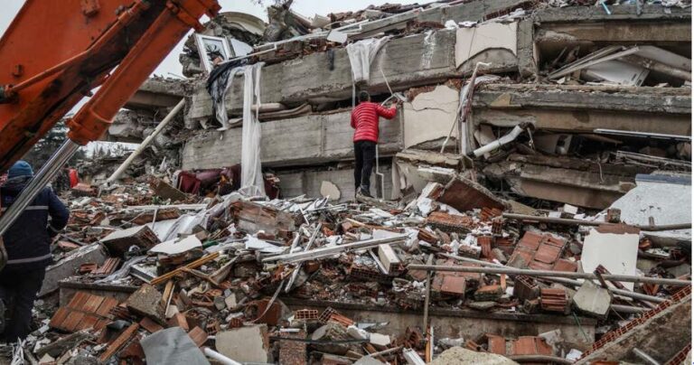 Një muaj nga tërmeti katastrofik në Turqi e Siri, fatkeqësia natyrore e shekullit