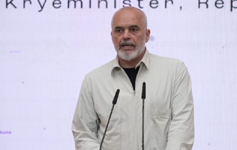 Forumi ”Klima e Biznesit”, Rama: Do mbarojë shpejt historia e letrave e vulave, çdo të dhënë do ta bëjë inteligjenca artificiale