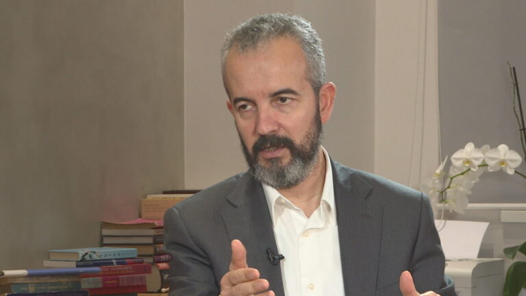 Rrezikohet votimi i diasporës, kreu i KQZ-së Celibashi jep alarmin: Nuk ka më kohë