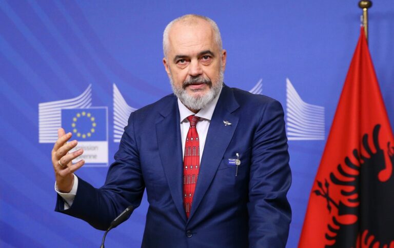 Edi Rama për ngjarjet në Kosovë: Ky shteg ku po ecet jo vetëm i rrezikshëm, por i pakuptueshëm