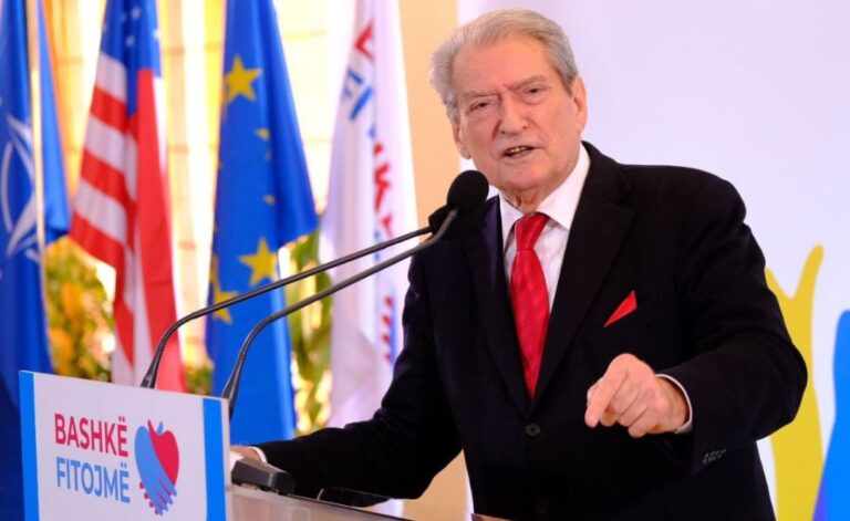 Kolegji rrëzoi kërkesën për emrin në fletën e votimit, Berisha: Kanë tmerr nga emri im