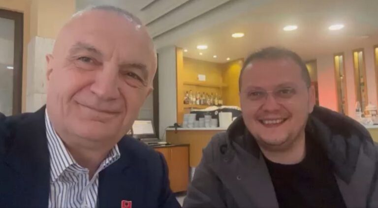 Meta shfaqet krah kandidatit Indrit Hoxha: Pas 14 Majit, të gjitha rrugët do kalojnë nga Vora