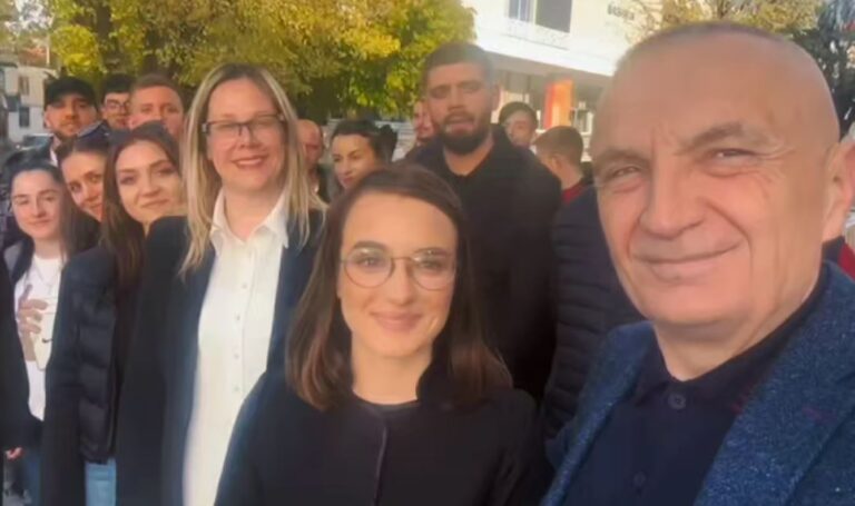 Ilir Meta: Korça e ka shumë të lehtë për të bërë ndryshimin më 14 maj