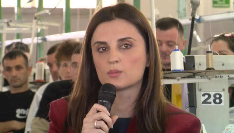 Kryetarja e bashkisë Durrës, Sako: Janë hapur 750 biznese të reja. Do digjitalizojmë shërbimet e taksave dhe tarifave