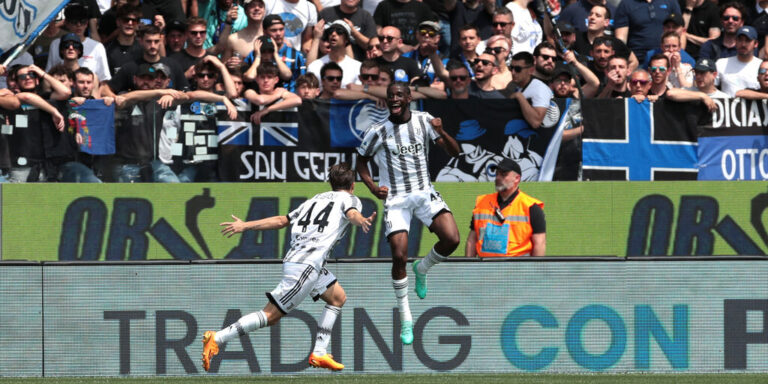 Juventus mund Atalantën, merr vendin e dytë në renditje (VIDEO)
