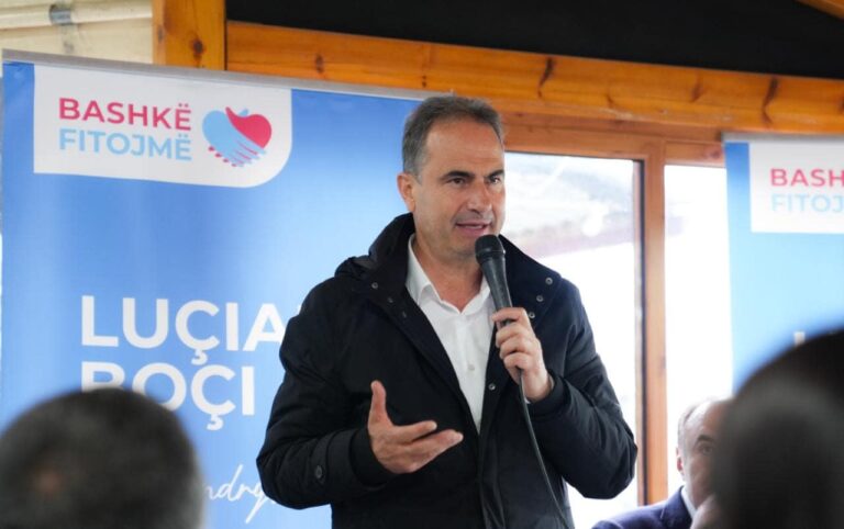 Luçiano Boçi: Po bëhet presion vote me ndihmën ekonomike, realiteti është ulëritës