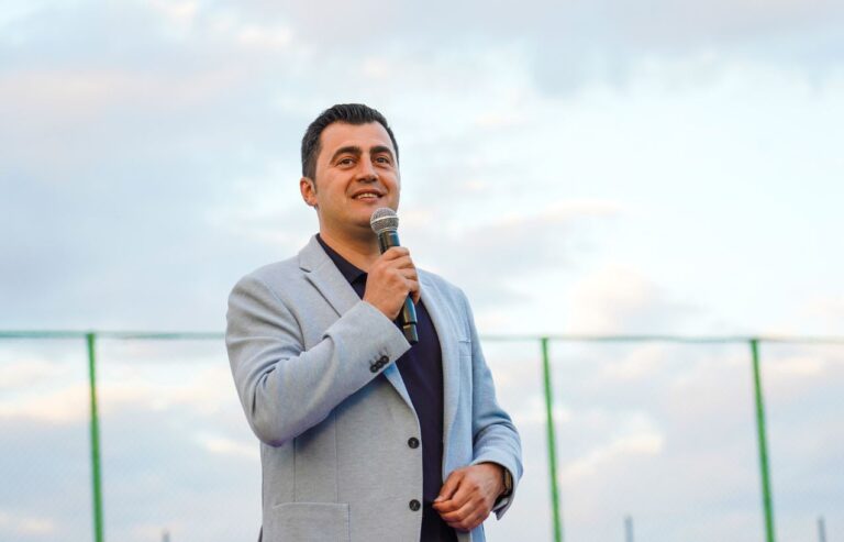 Gledian Llatja: Faleminderit, tani na presin shumë projekte të mëdha në Elbasan
