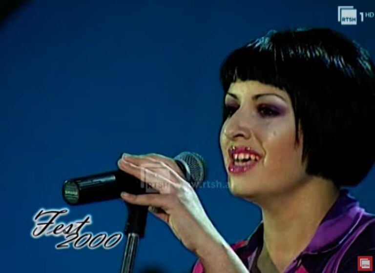 RTSH hap arkivat dhe publikon videon e viteve 2000, Jonida Maliqi nuk njihet
