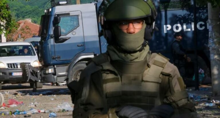 Koment i “Zërit të Amerikës”: Përse vazhdojnë tensionet Kosovë-Serbi? Kush janë aktorët e destabilitetit?