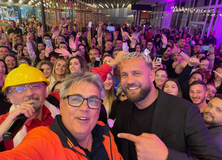Luiz Ejlli, fituesi i ”Big Brother Vip”, mbështet hapur Benet Becin (video)