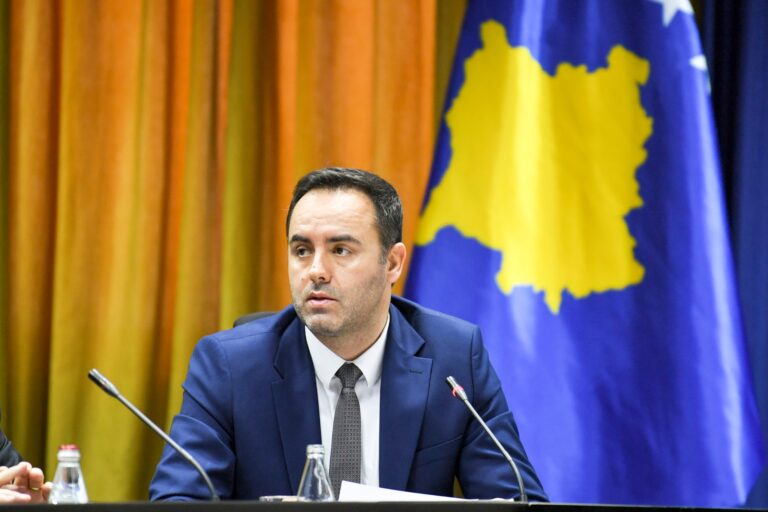 Spiunët e arrestuar, reagon Konjufca: Serbia kërkon destabilitet dhe minim të institucioneve tona
