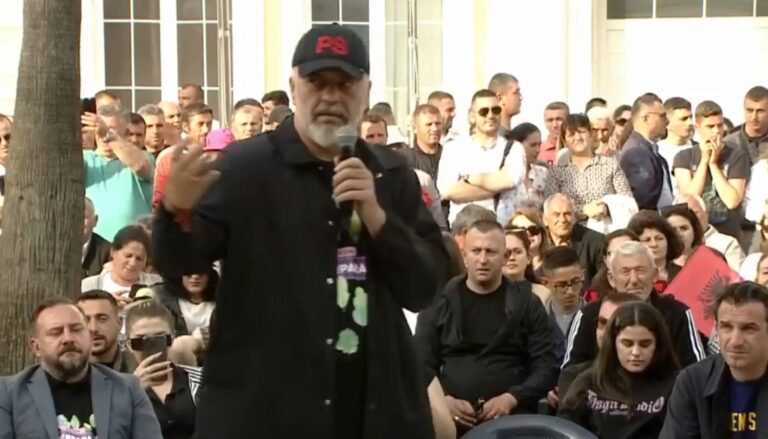 Rama: Kavaja u mbajt peng nga ”non-grata”. Dielli ka filluar të buzëqeshë përsëri me PS-në dhe Redjan Kralin