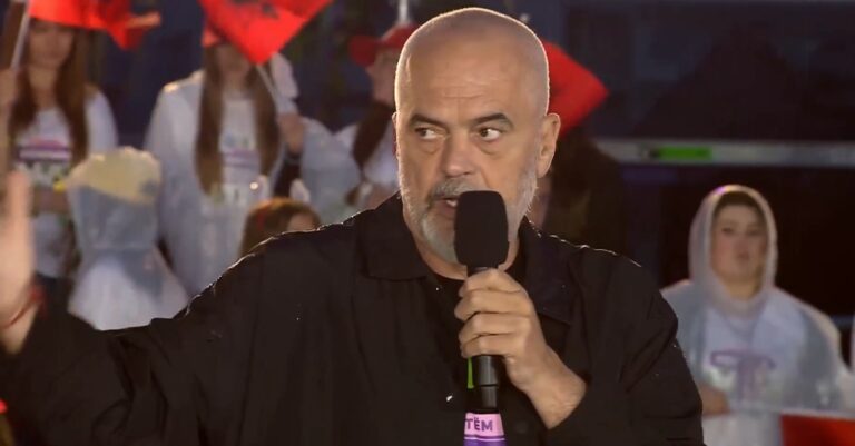 Rama mbyll fushatën edhe në Fier: Do renditemi në nivelin e lartë të pagave në rajon