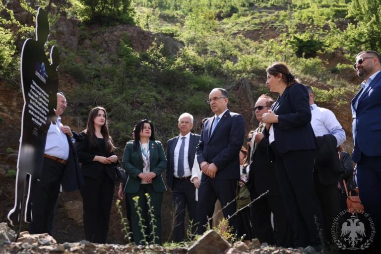 50 vjetori i Revoltës së Spaçit, Presidenti Begaj: Ata që u sakrifikuan, treguan se shpresa nuk vdes kurrë