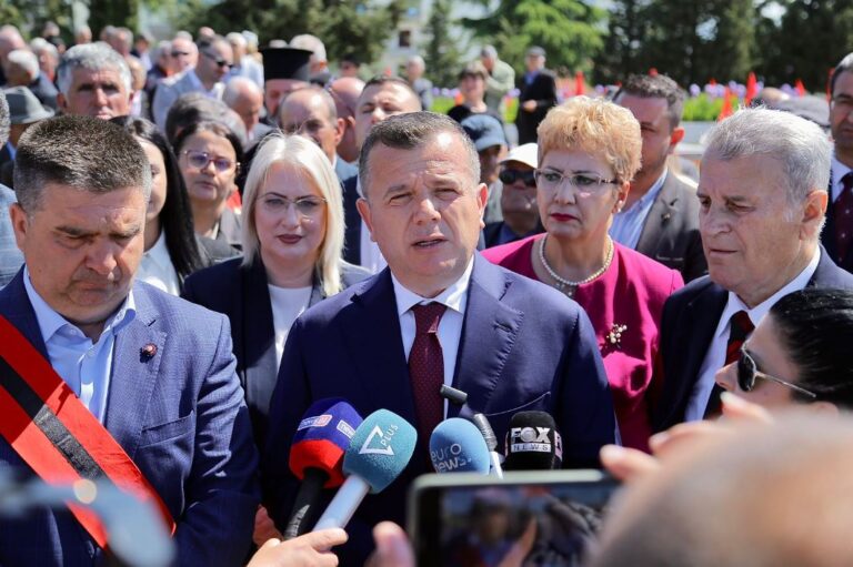 Balla: Në 2025 të mundësojmë votën e shqiptarëve që jetojnë jashtë territorit