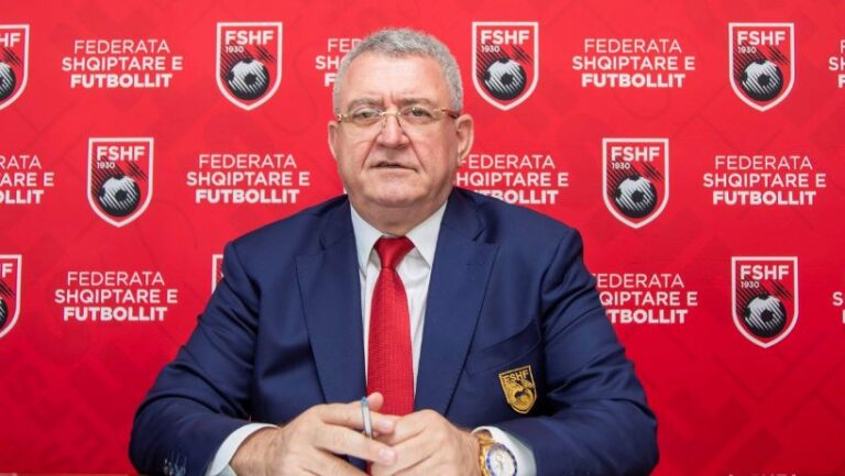Kronikë/ Një nga ditët më të rëndësishme të Kombëtares, Duka: Presioni mbi çekët! Tifozë, tregohuni miqësorë