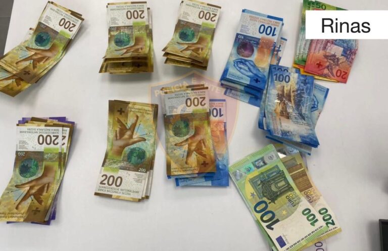 Mijëra euro dhe franga zvicerane të fshehura në trup, arrestohet malazezi në Rinas