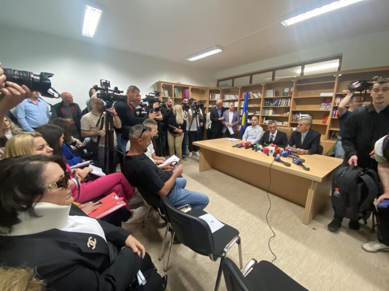 Kryetarët e Zveçanit dhe Zubin Potokut: Duam kthimin e normalitetit, të qeverisim lirshëm
