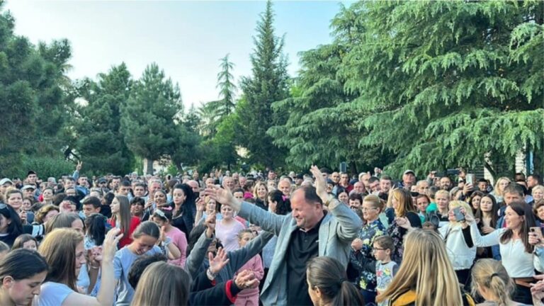 Lefter Maliqi humb zgjedhjet, por nuk dorëzohet: Dhëmb për dhëmb deri në frymën e fundit