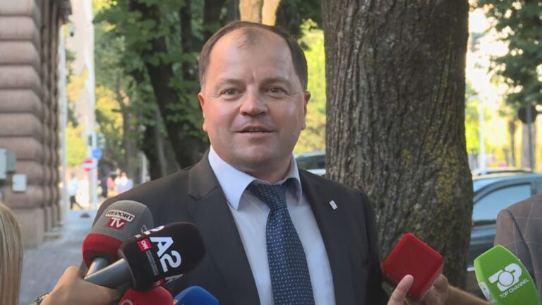 Lefter Maliqi: Ora e ndëshkimit në “14 Maj” po afron! Kuçova do ndryshojë