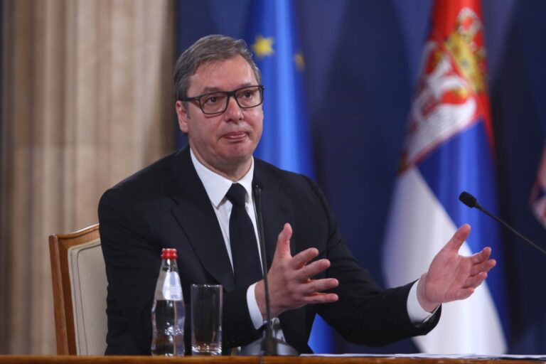 ”SHBA dhe BE dështuan me Vuçiç”, shtypi gjerman: Ja shteti që mund të thyejë dominimin serb