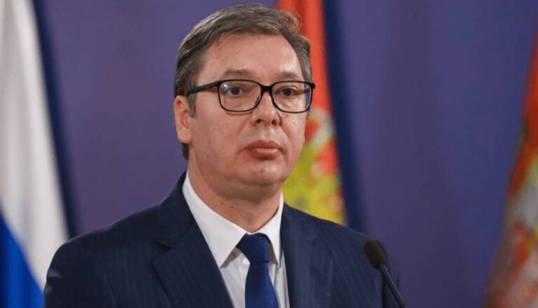 Vuçiç: Unë nuk do ta nënshkruaj kurrë njohjen e Kosovës!