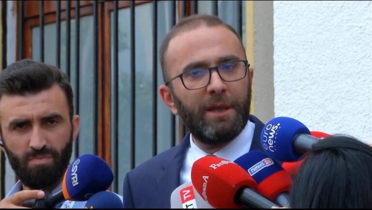 Mblidhet grupi i PD-së zyrtare, Bardhi: Tabaku funksionarja me e lartë drejtuese e partisë