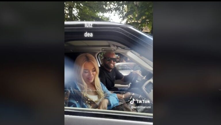 VIDEO/ Kiara në Turqi, por Luizi merr në makinë një bjonde